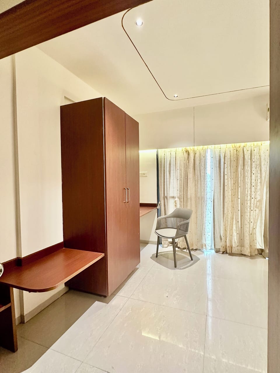 Family Studio Suite, City View | Desk, laptop workspace, free WiFi