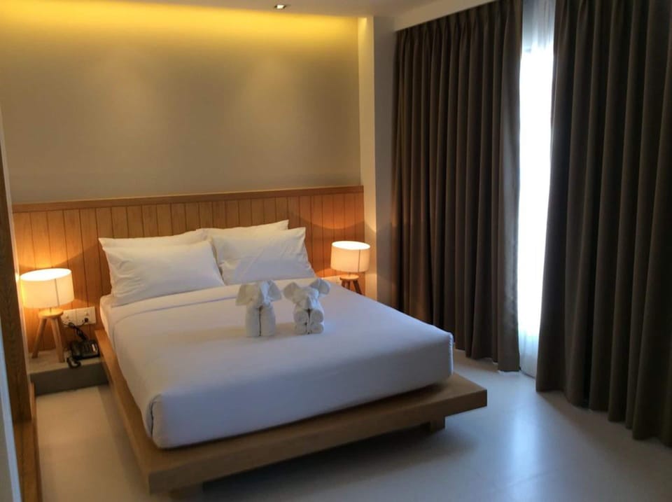 Deluxe Room | In-room safe, free WiFi
