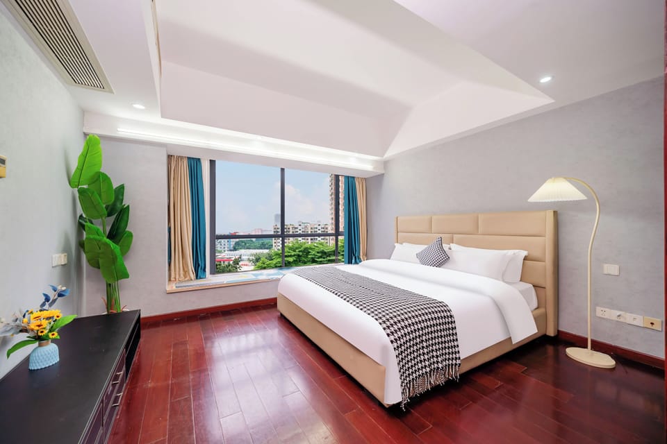 Classic Double Room | Desk, laptop workspace, soundproofing, WiFi (free)