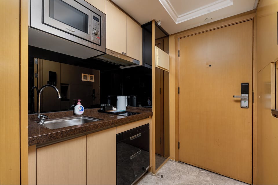 Classic Double Room | Desk, laptop workspace, soundproofing, WiFi (free)