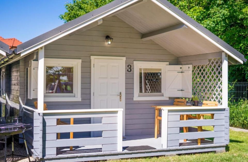 Bungalow | Exterior