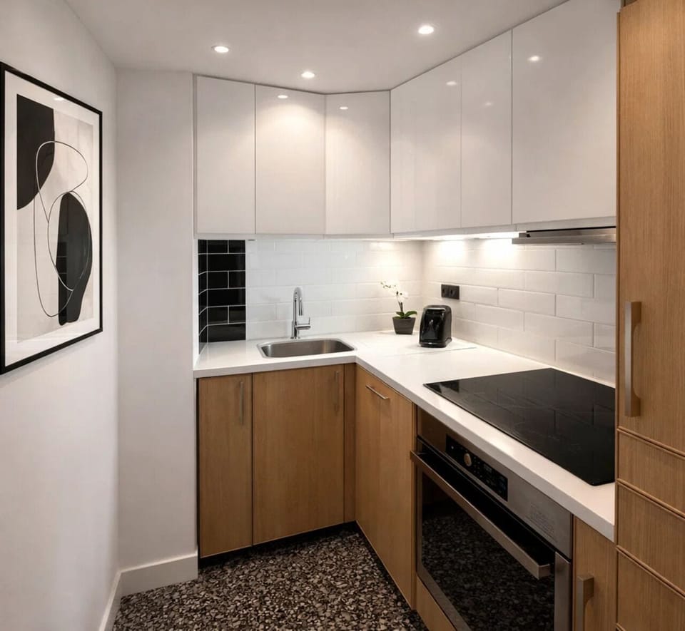 Apartment, Courtyard View | Private kitchen | Espresso maker, electric kettle, toaster, freezer