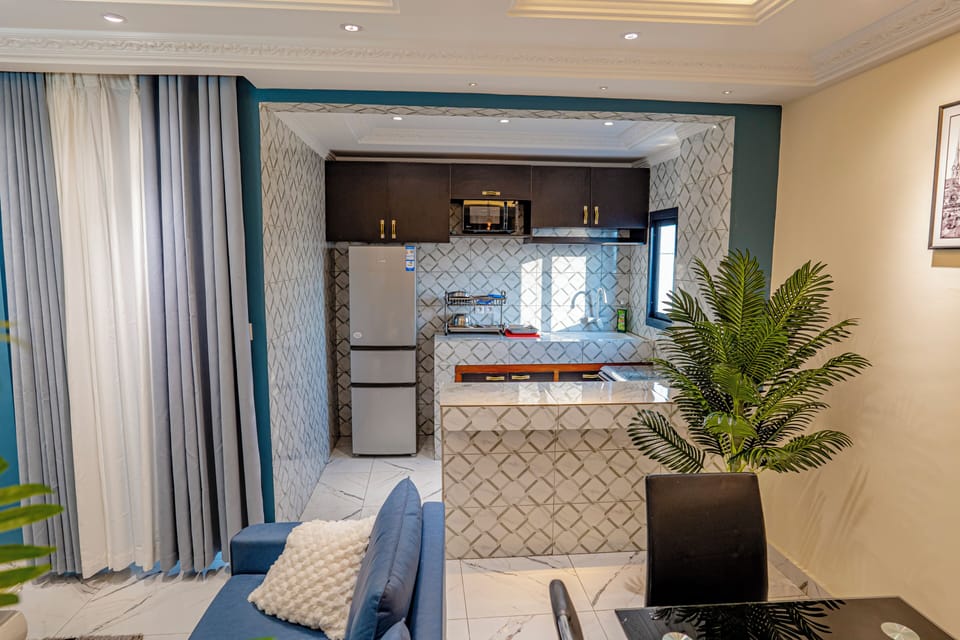 Executive Suite, Balcony, City View | In-room safe, laptop workspace, blackout drapes, iron/ironing board