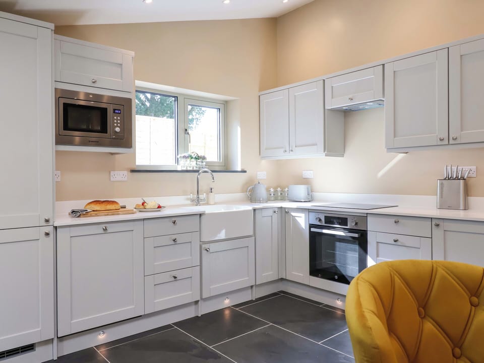 Fridge, microwave, dishwasher, toaster