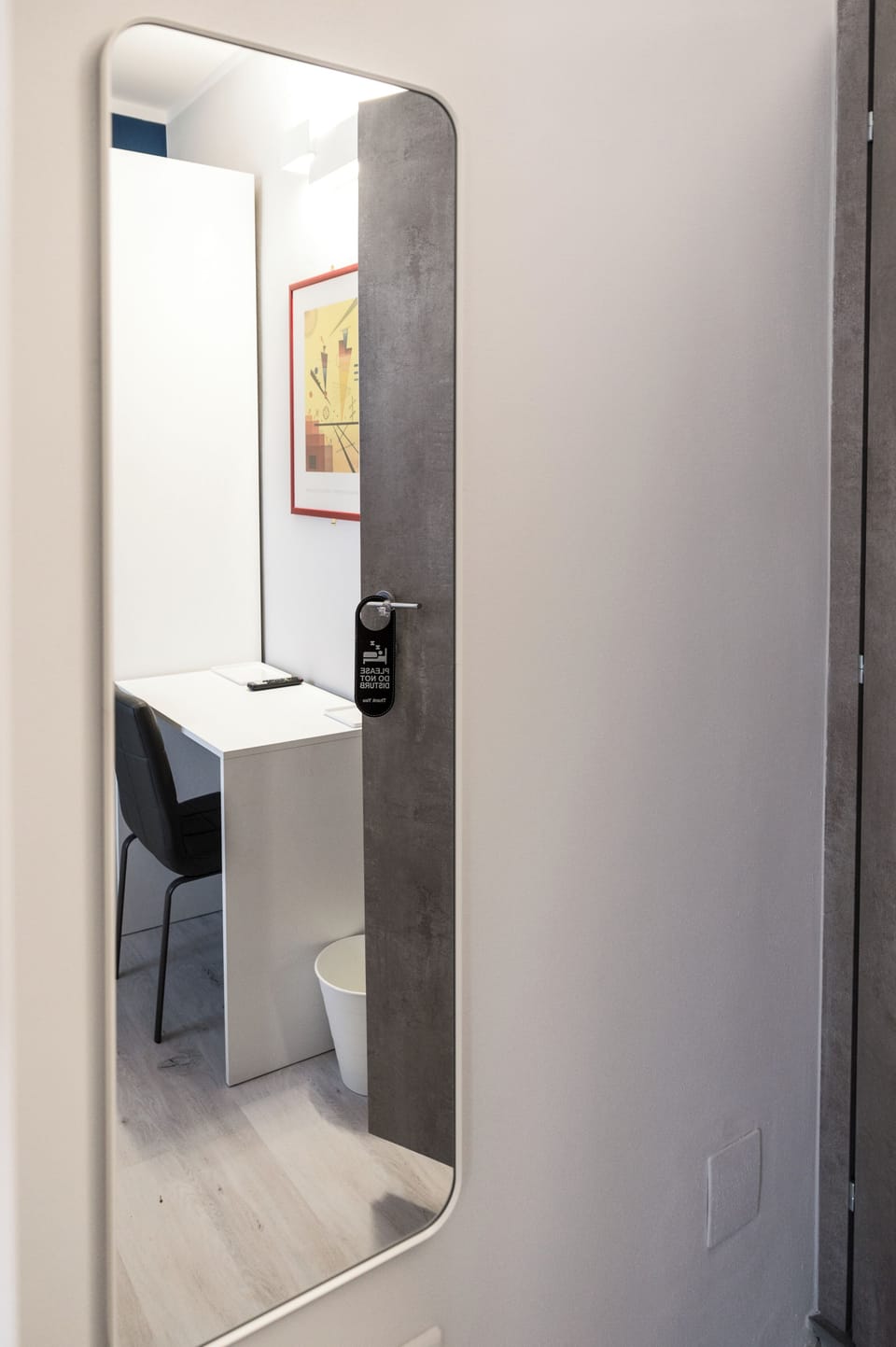Single Room, 1 Large Twin Bed | In-room safe, desk, laptop workspace, blackout drapes