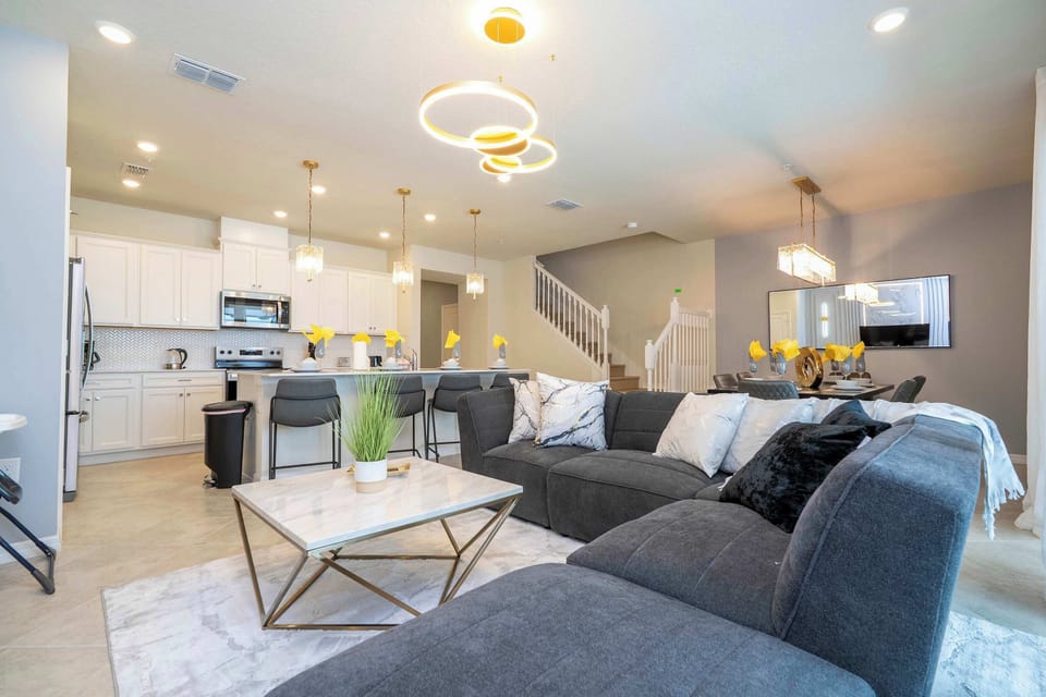 Premium Townhome | Living room