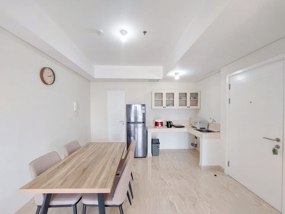 Standard Apartment | Dining room