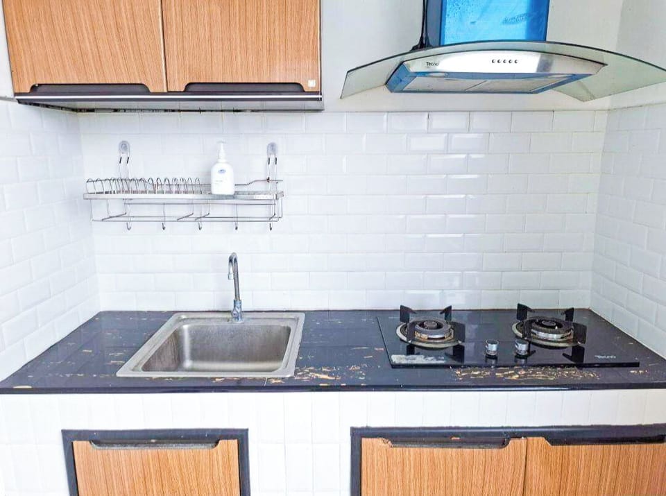 Family Villa | Private kitchenette | Mini-fridge, dining tables