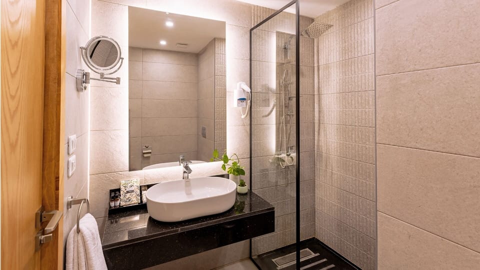 Shower, free toiletries, hair dryer, bathrobes