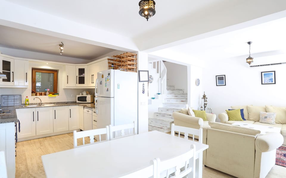 Villa, Balcony, Sea View | Private kitchen