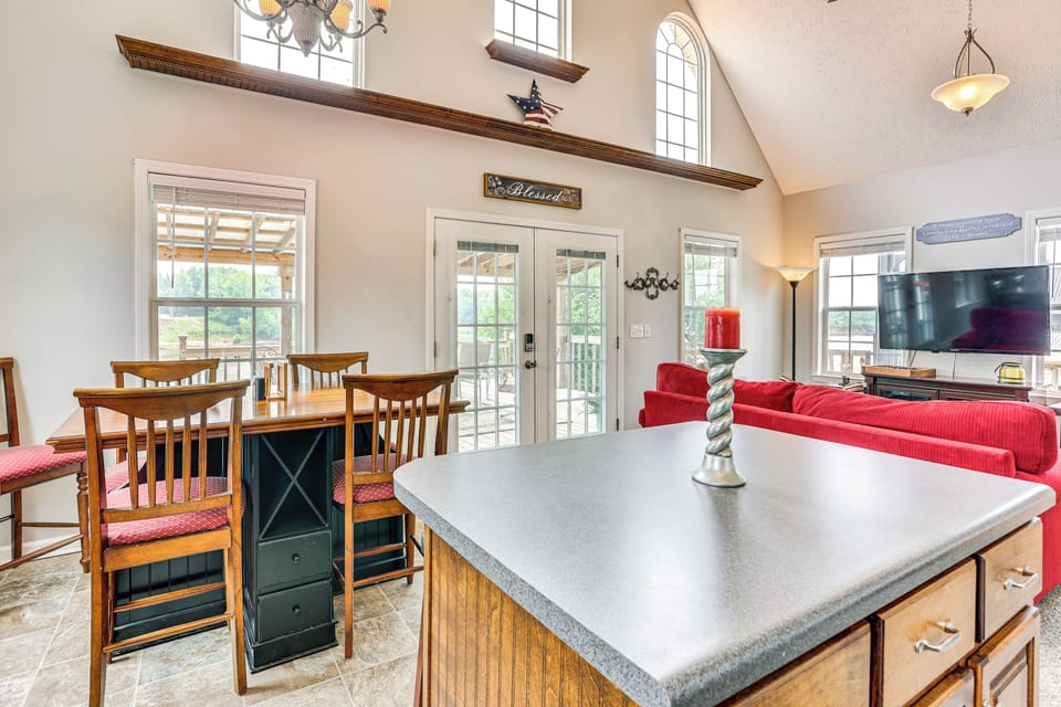 House (1 Bedroom) | Interior