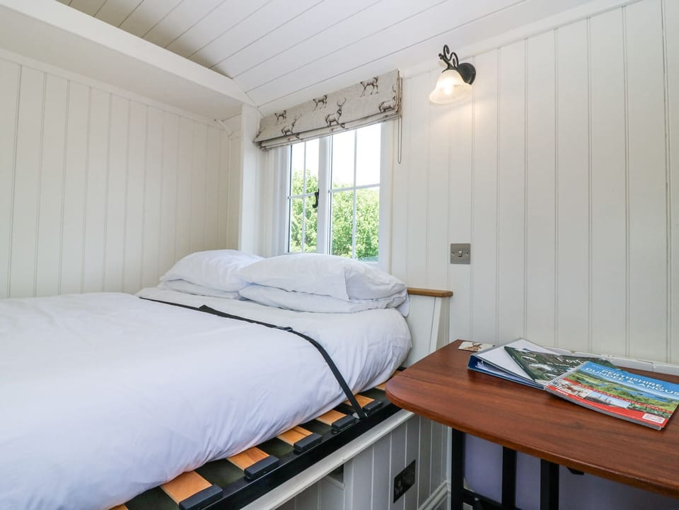 1 bedroom, individually decorated, individually furnished, free WiFi