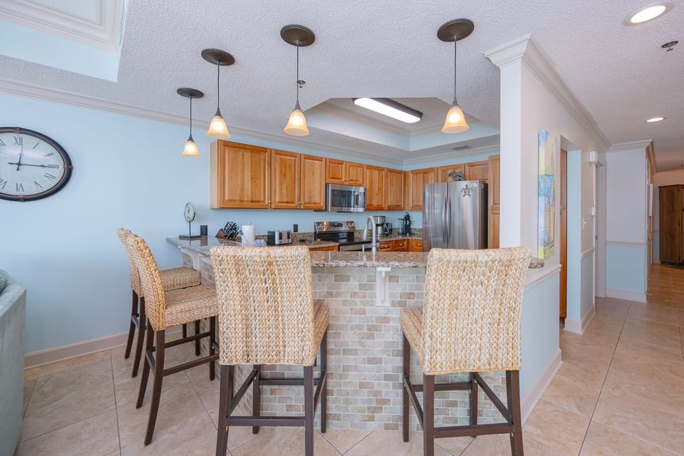 Condo, 2 Bedrooms | Private kitchen | Coffee/tea maker, fridge, oven