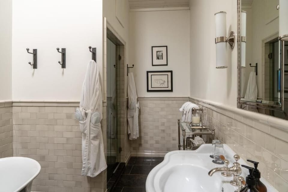 Luxury House, Mountain View | Bathroom | Slippers
