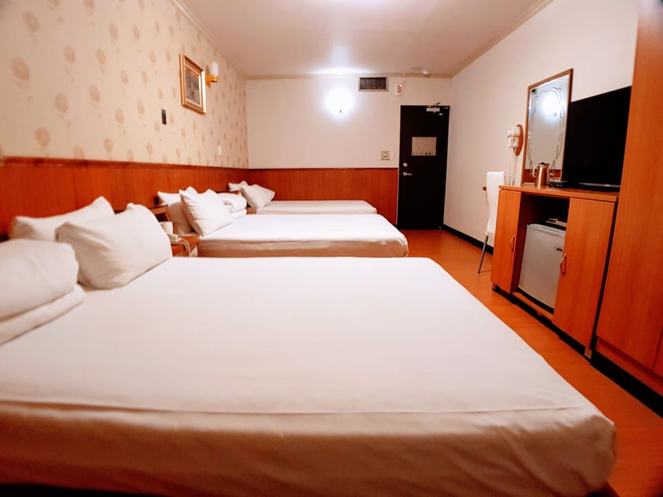 Desk, free WiFi, bed sheets
