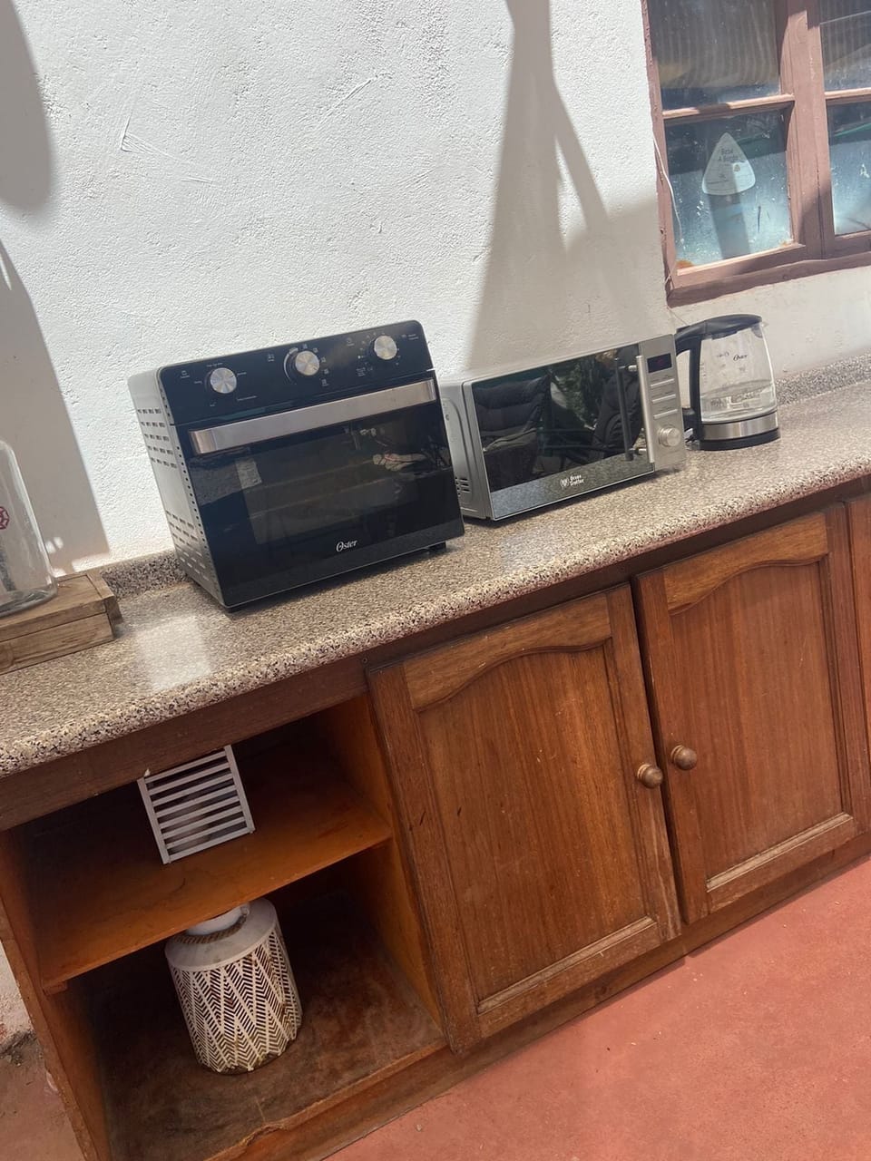 Apartment, Patio, Garden View | Private kitchen | Electric kettle