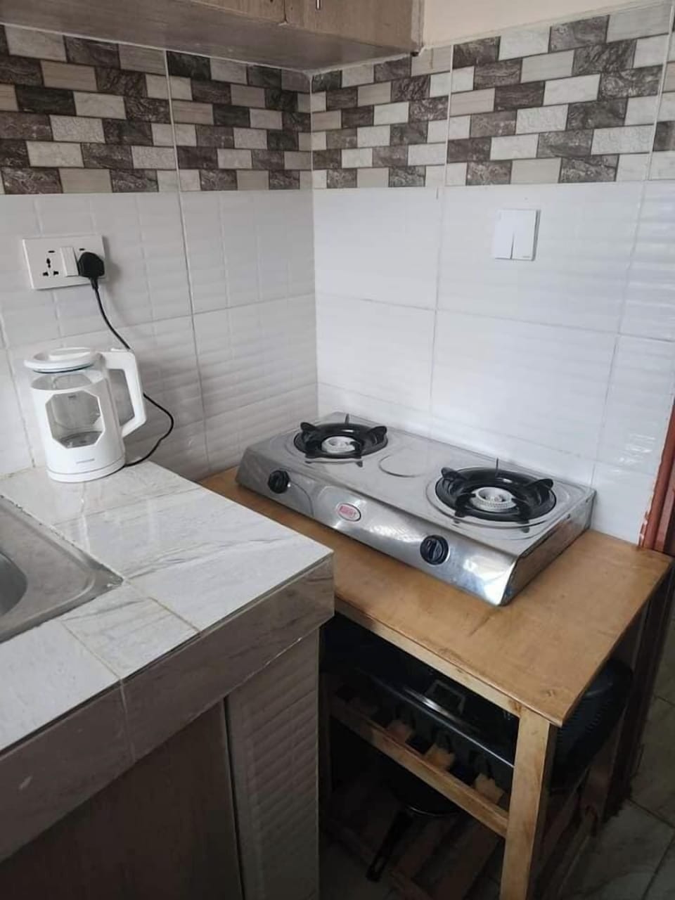 Comfort Apartment, Balcony, Garden View | Private kitchen