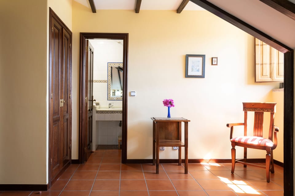 Standard Triple Room | Free WiFi, bed sheets