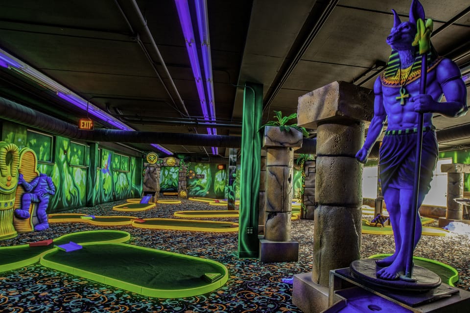 Mini-golf