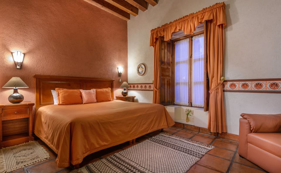 Standard Room | Hypo-allergenic bedding, down comforters, individually decorated, desk