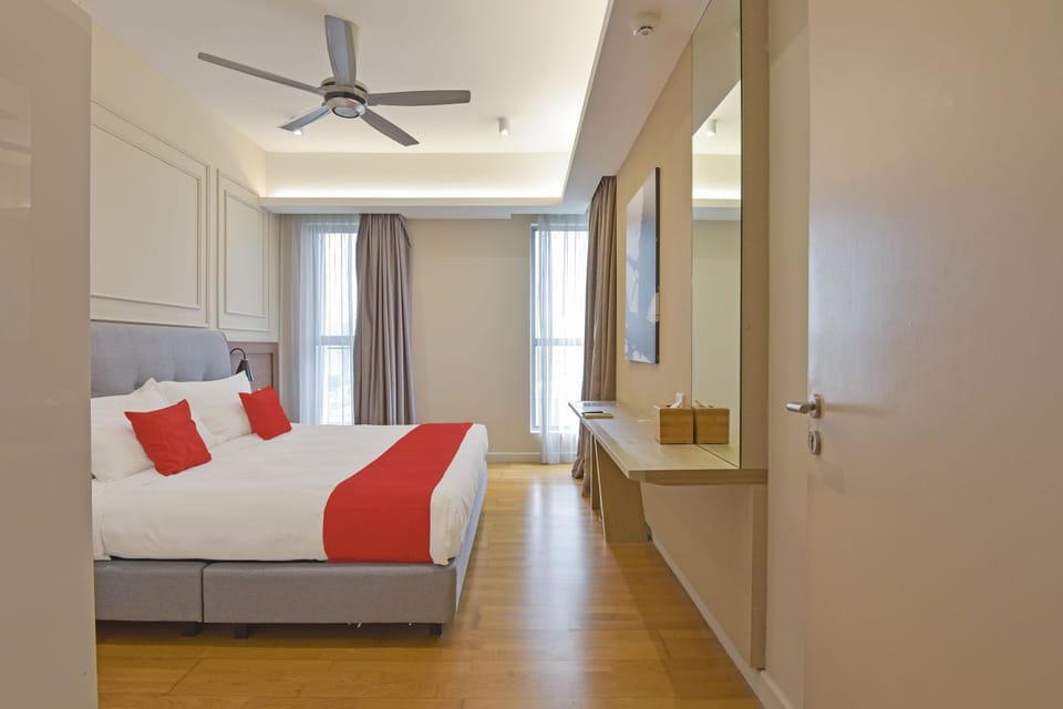 Premier Suite, 1 Bedroom | Premium bedding, free WiFi, bed sheets