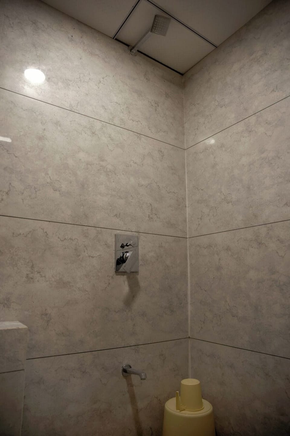 Deluxe Double Room | Bathroom