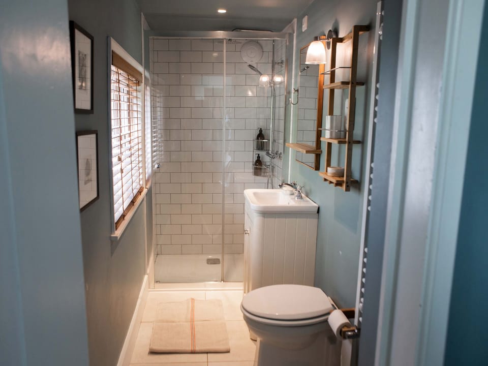 Newstead Farmhouse Cottage in Lewes District