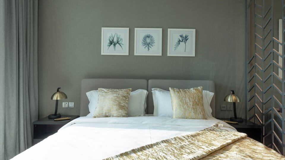 Deluxe Studio, Balcony, City View | Premium bedding, down comforters, memory foam beds, in-room safe