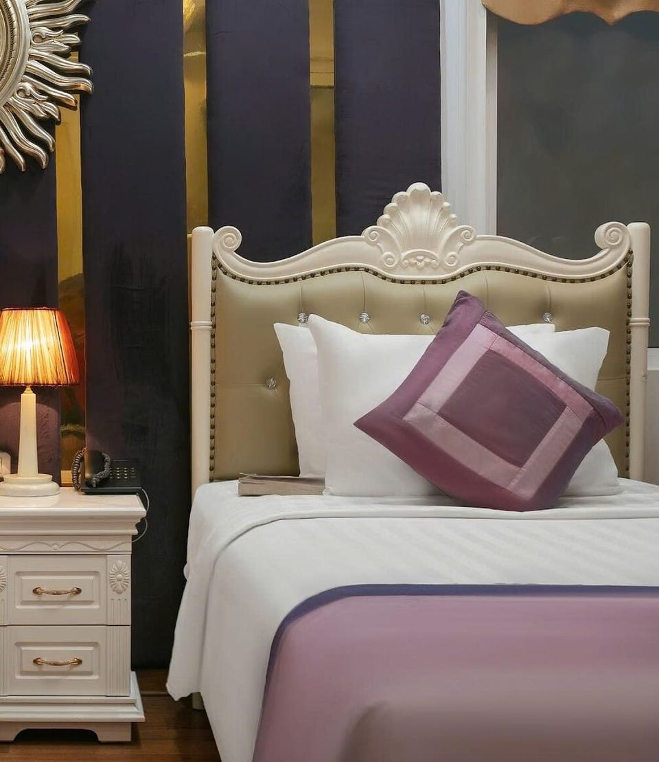 Superior Double or Twin Room | Select Comfort beds, minibar, in-room safe, blackout drapes