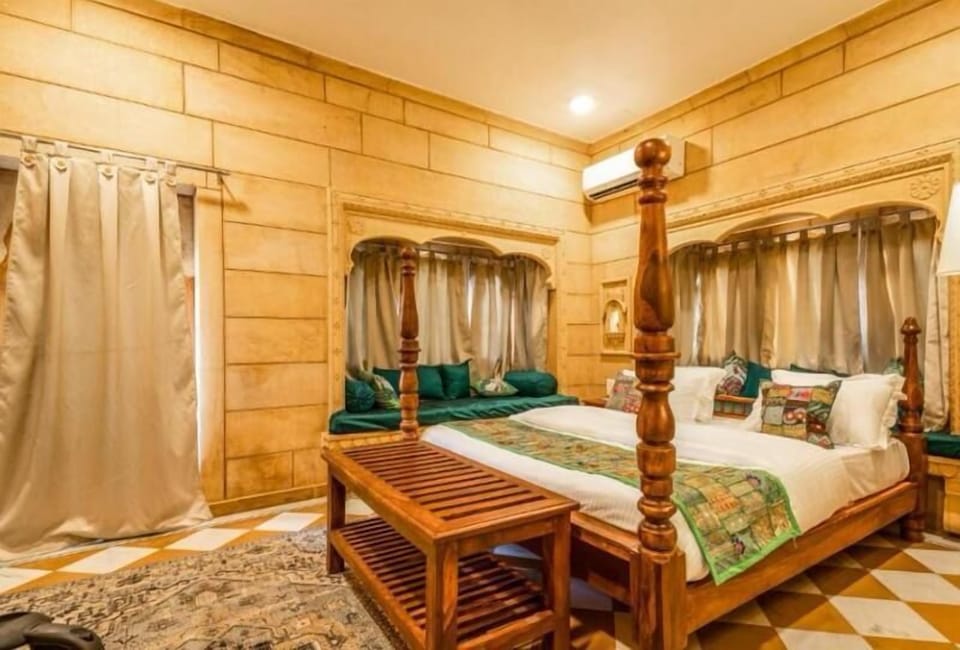 Junior Suite, Accessible Bathtub | Free WiFi