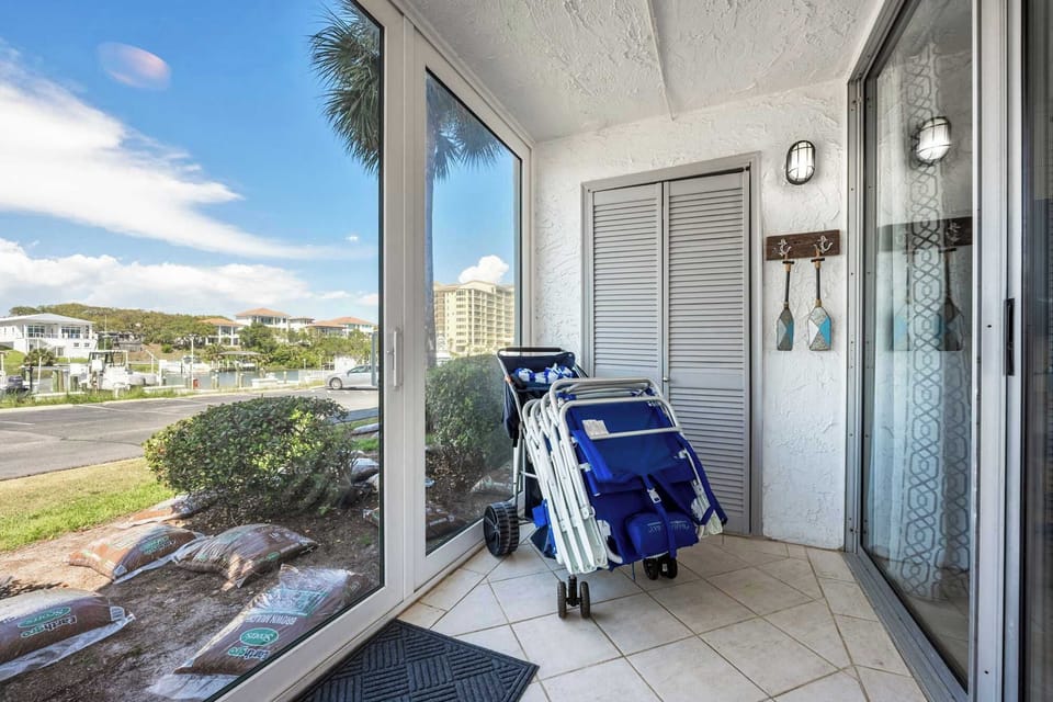 Condo, Multiple Beds, Patio, Garden View (The Condor) | Interior