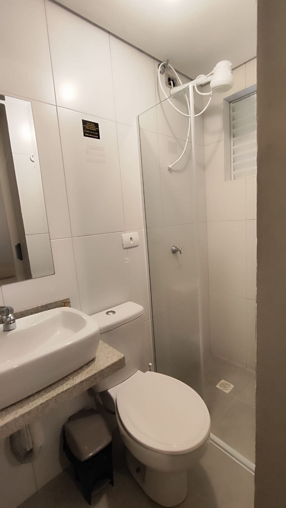 Room | Bathroom | Shower, hair dryer, towels, soap
