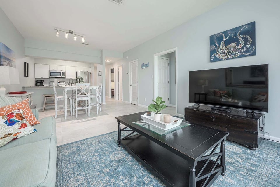 Condo, Multiple Beds, Balcony, Garden View (Sunshine & Whiskey) | Living area | 42-inch flat-screen TV with digital channels