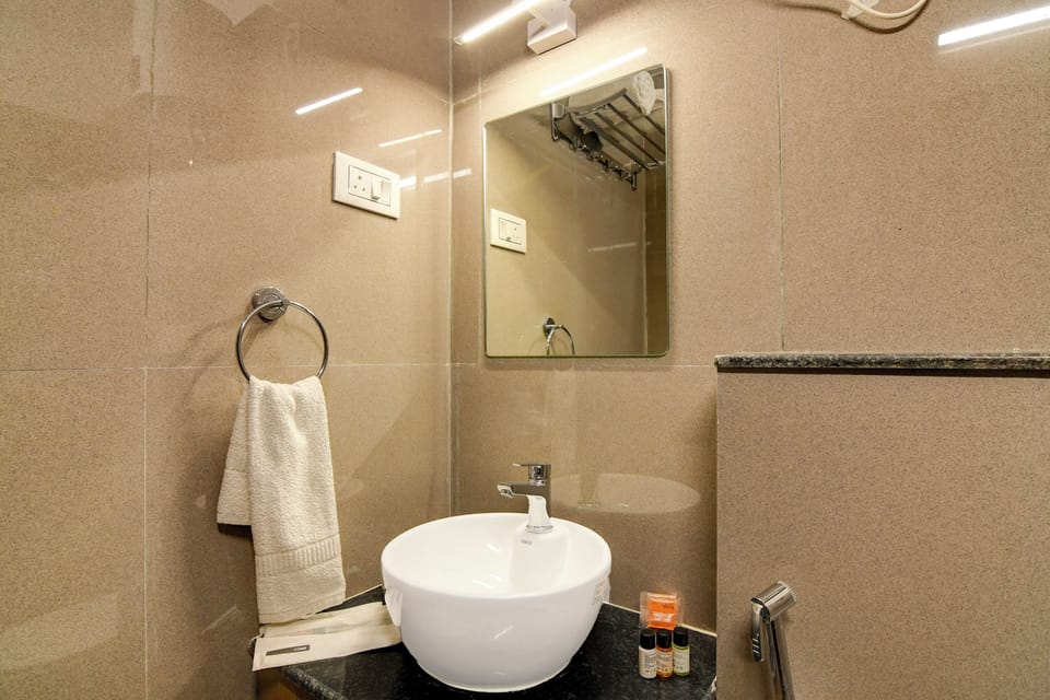 Shower, towels, soap, shampoo