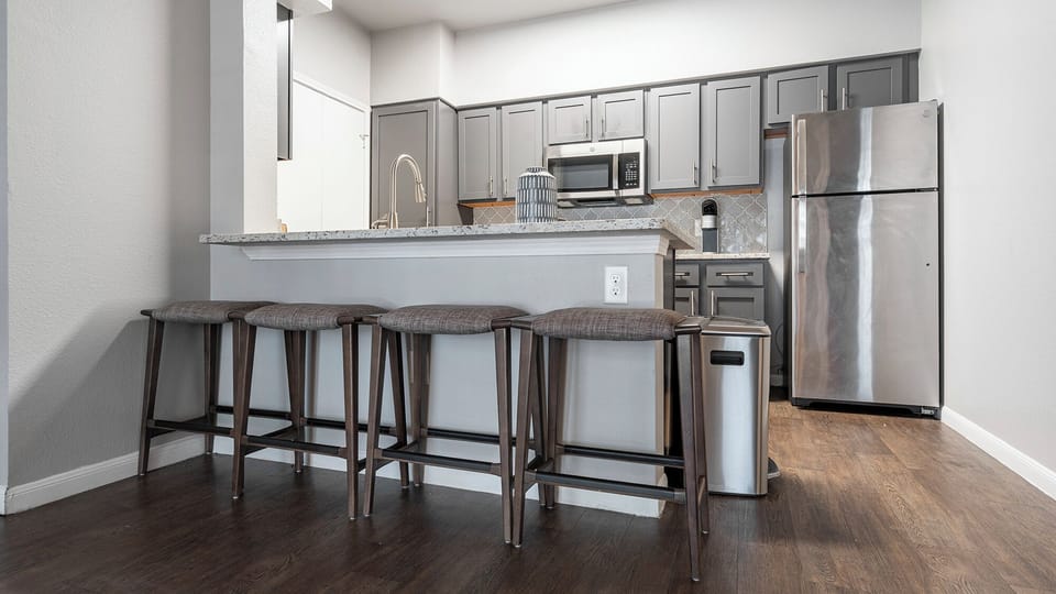 Apartment, 2 Bedrooms | Private kitchen | Full-size fridge, microwave, oven, stovetop