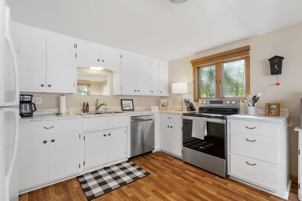 House (3 Bedrooms) | Property amenity