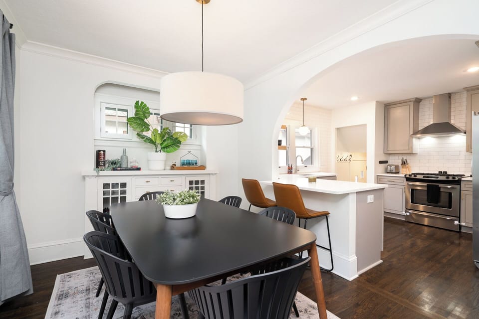 House (3 Bedrooms) | Property amenity