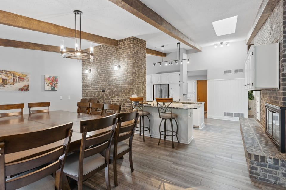 House (6 Bedrooms) | Property amenity