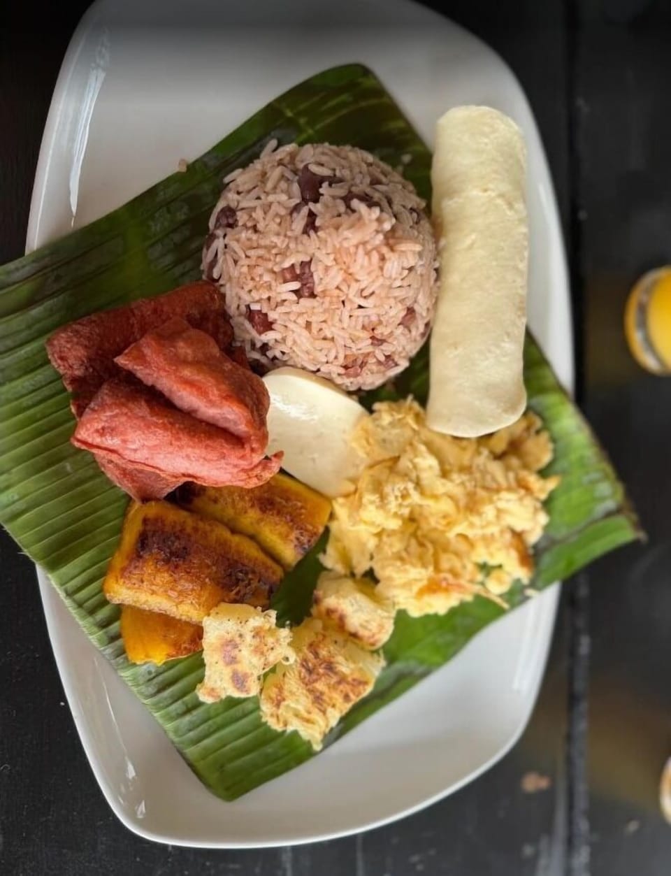 Daily full breakfast for a fee
