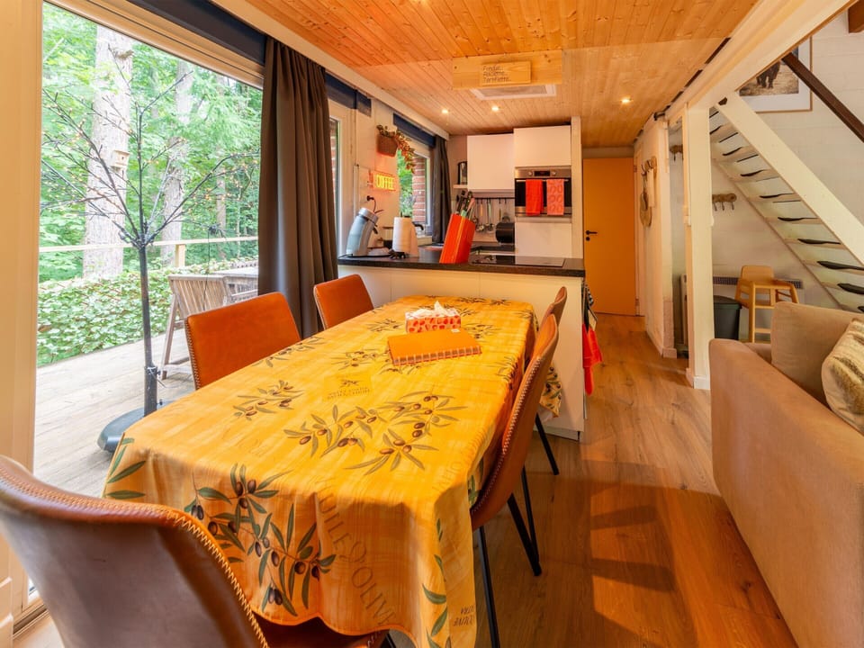 House | Dining