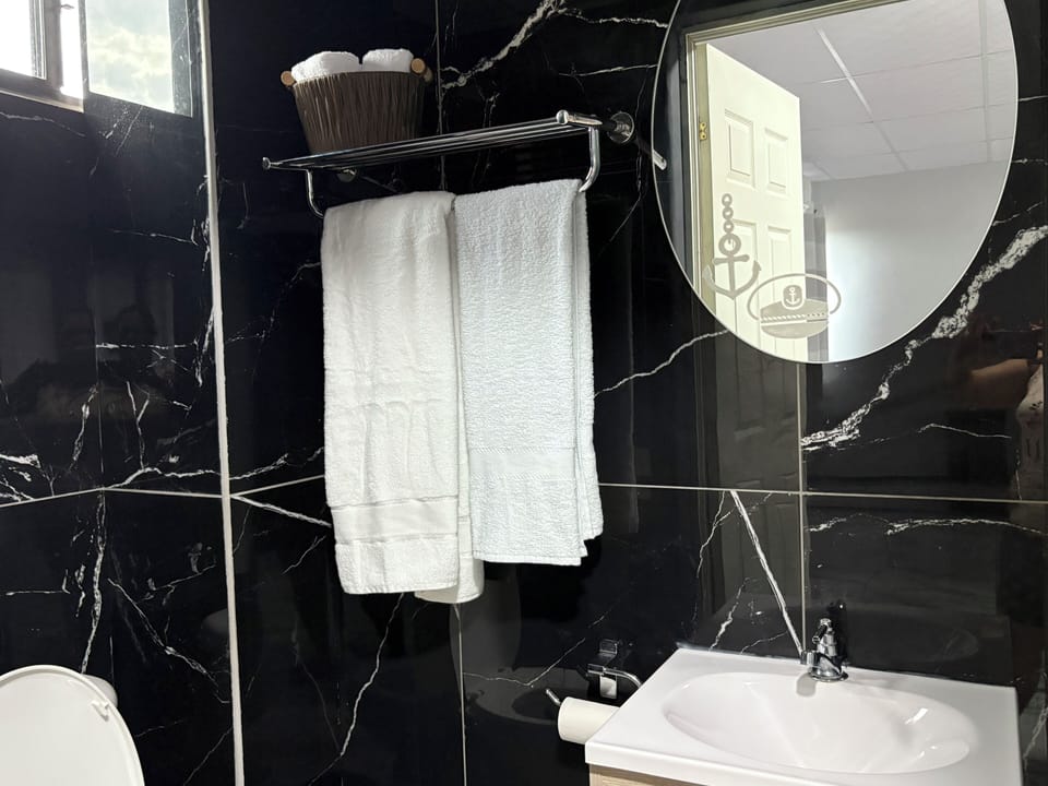 Comfort Room, Patio, Mountain View | Bathroom | Soap, shampoo, toilet paper