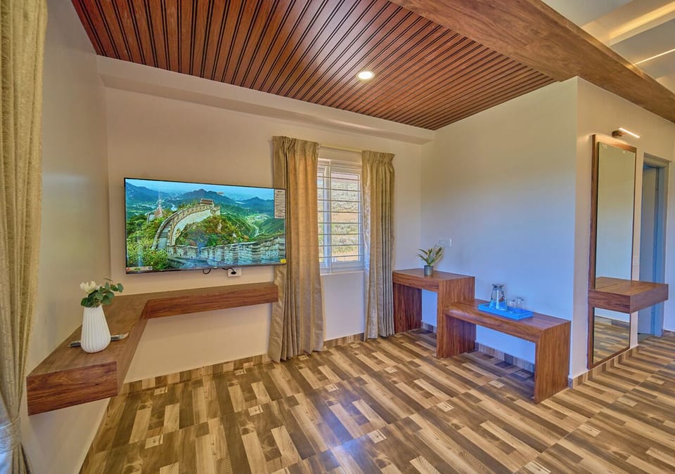 Deluxe Room | Free WiFi, bed sheets