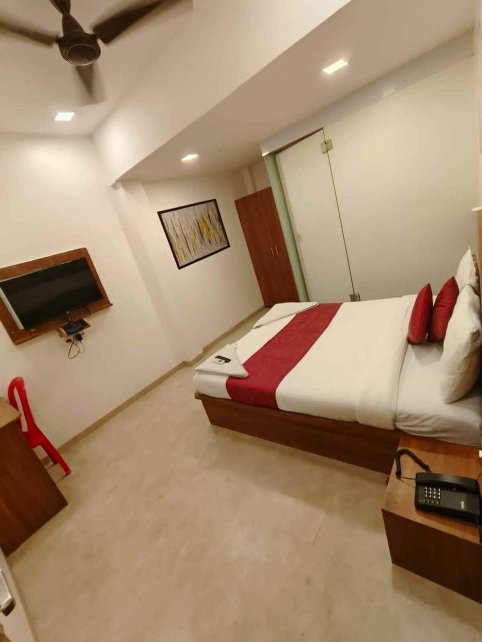Deluxe Double Room | Free WiFi