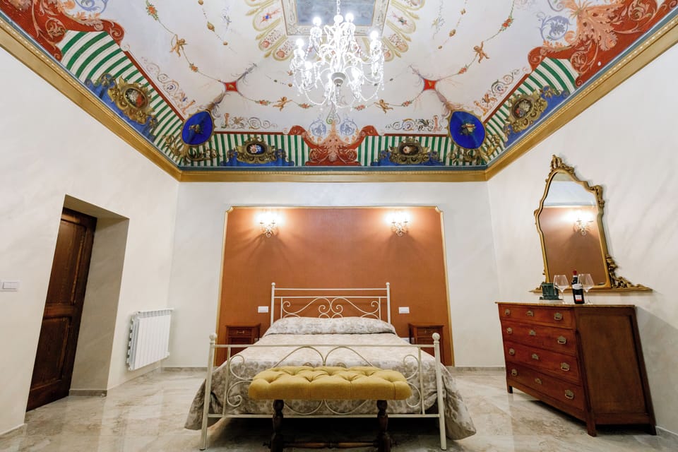 Suite, 2 Bedrooms, City View | Soundproofing, free WiFi
