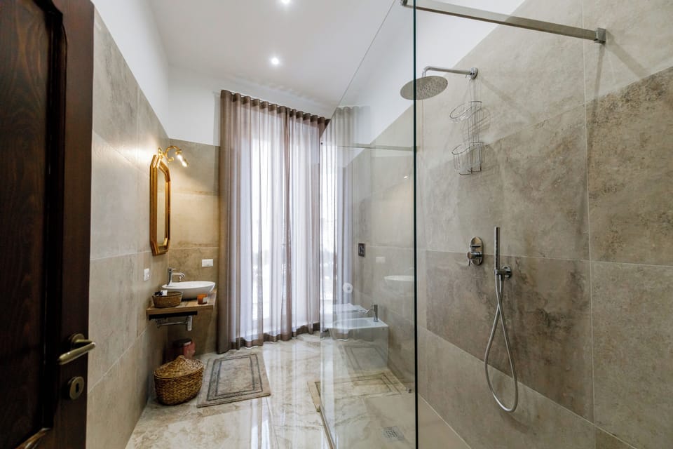 Suite, 2 Bedrooms, City View | Bathroom | Hair dryer
