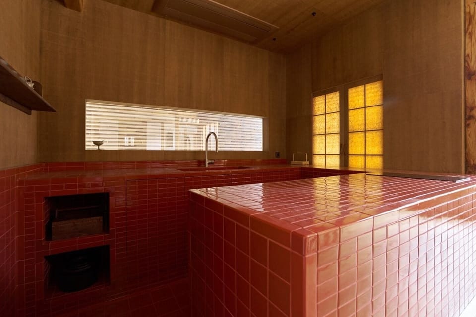 Double Jae | Private kitchen | Fridge, microwave, oven, stovetop