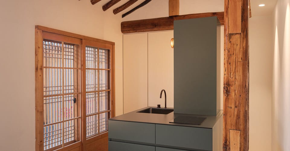 Nook Jae | Private kitchen | Fridge, microwave, oven, stovetop