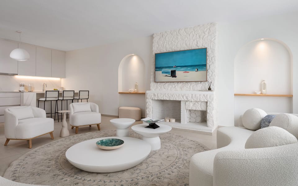 Deluxe Apartment, Balcony, City View | Living area | 65-inch Smart TV with digital channels, Netflix, streaming services