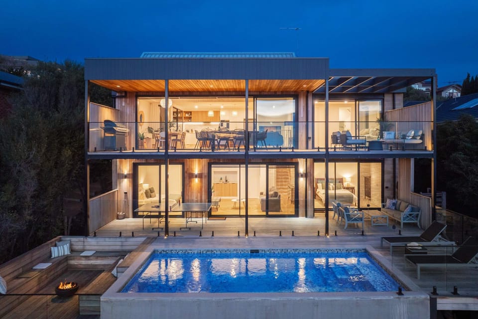 House | 5 bedrooms, high-speed internet