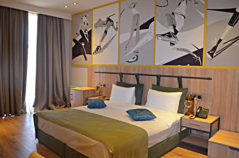 In-room safe, iron/ironing board, WiFi (free)